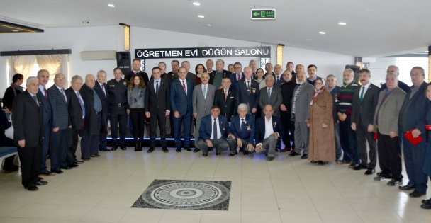 44 Kıbrıs gazisine...