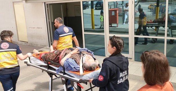75 Yaşındaki Kadın Yaralandı