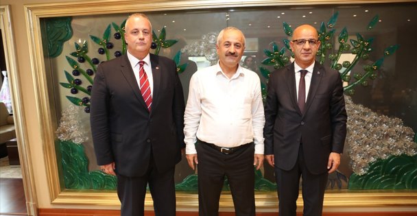 Başkan Büyükgöz MHP İl Başkanını ağırladı