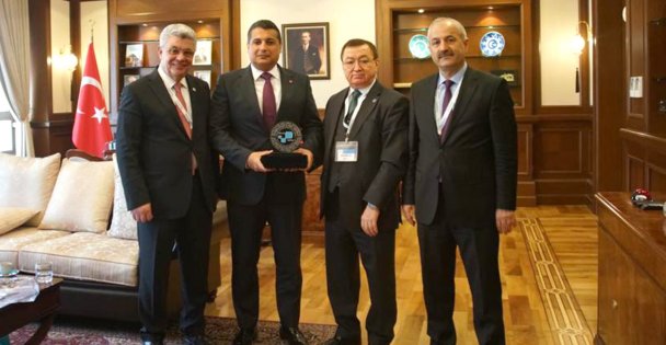 Büyükgöz BAE'de Temaslarını Sürdürüyor