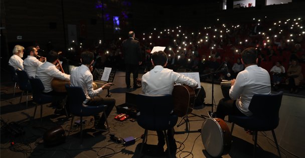 Çayırova'da Türkü ziyafeti