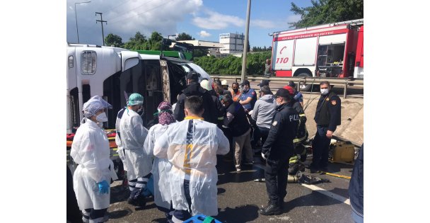 Çöp kamyonu devrildi: 1 ölü, 1 yaralı