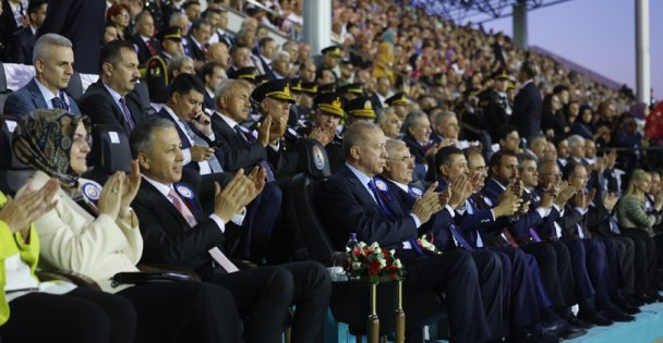 Cumhurbaşkanı Erdoğan, Jandarma ve Sahil Güvenlik Akademisi Subay ve Astsubay Mezuniyet Töreni'ne katıldı