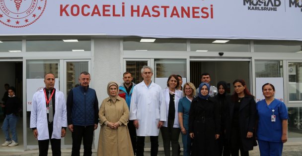Emine Erdoğandan Büyükşehir Hastanesine Övgü