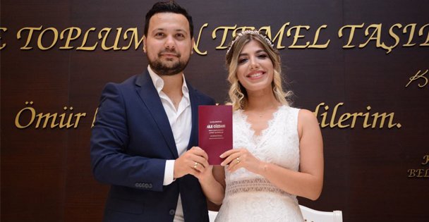 Emre Polat dünya evine giriyor