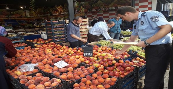Gebze Zabıtası denetimlerini arttırdı