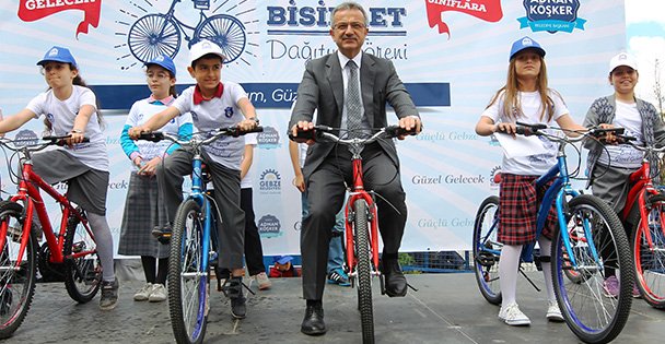 Köşker'den Çocuklara Sürpriz