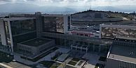 Beynindeki tümör konuşarak çıkarıldı