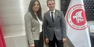 İYİ Parti İzmit İlçe Başkanı Ayşegül Babacan ve Teşkilatından  İl SKM programı kapsamında, 2 günde devri alem”  gibi ziyaret.