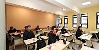 Öğrenciler Deneme Sınavında Ter Döktü