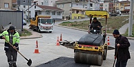 Çayırova'da asfalt yama çalışması