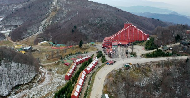 Türkiye'nin öne çıkan kayak merkezleri yeni sezon için gün sayıyor