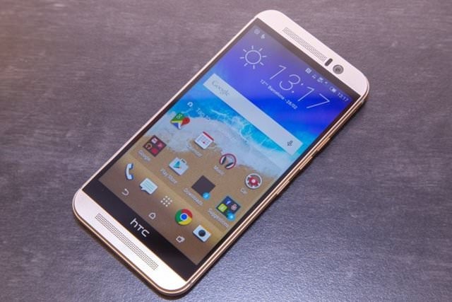 HTC ONE M9

İşletim Sistemi: Android 5.1 Lollipop
İşlemci Hızı: 2 GHz Snapdragon 810
Ram: 3 GB
Batarya: 2840 mAh
Ekran Boyutu: 5.0 inç
Ekran Çözünürlüğü: 1080 x 1920
Kamera Çözünürlüğü: 20 Megapiksel
Dahili depolama: 32 GB
Eski fiyatı: 2.229 TL
Yeni fiyatı: 1.969 TL