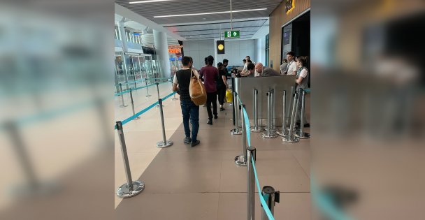 12 düzensiz göçmen sınır dışı edildi