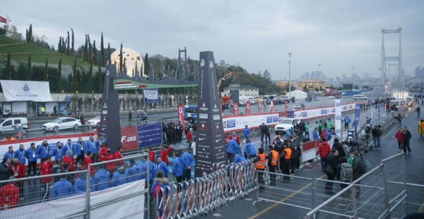 Köprü trafiğe kapatıldı