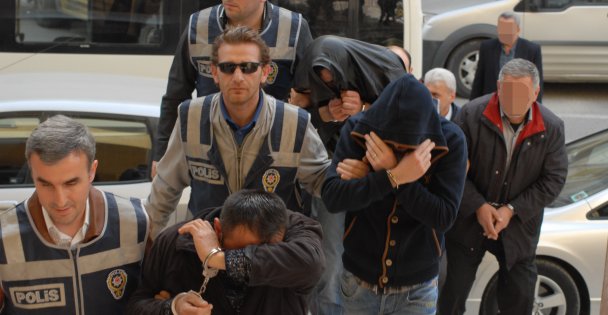 18 şüpheliden 8'i tutuklandı