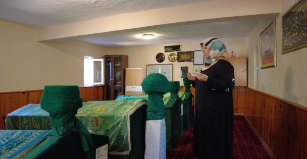 235 yıldır ziyaretçisi eksik olmayan türbe