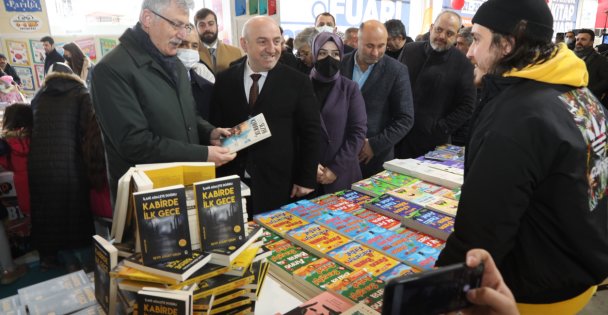 2. Darıca Kitap Fuarı'na çoşkulu açılış