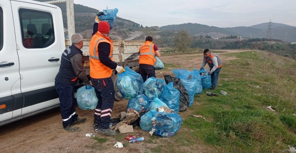 30 Torba Çöp Topladılar