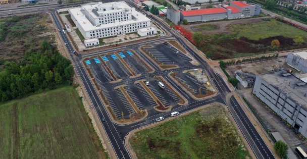 552 Araçlık 4 Yeni Açık Otopark Yapıldı