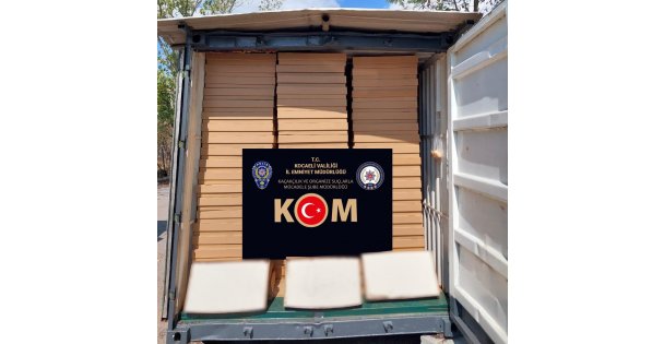 560 tepsi sigara filtresi ele geçirildi