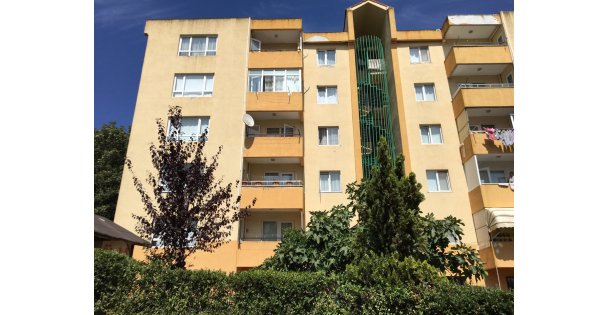 5. kattan düşen 3 yaşındaki çocuk yaşam savaşı veriyor