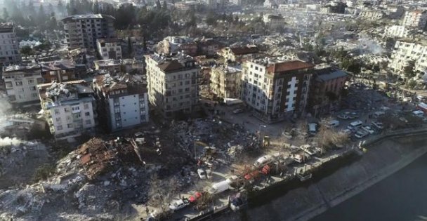 6 Günlük Bebek Genç Çiftin Hayatını Kurtardı