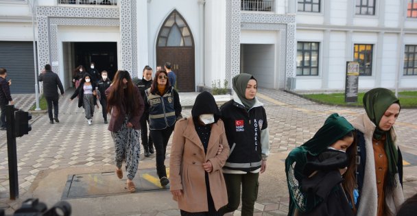 8 milyon TL'lik soygun yapan Altın Kızlar çetesi operasyonunda 36 tutuklama