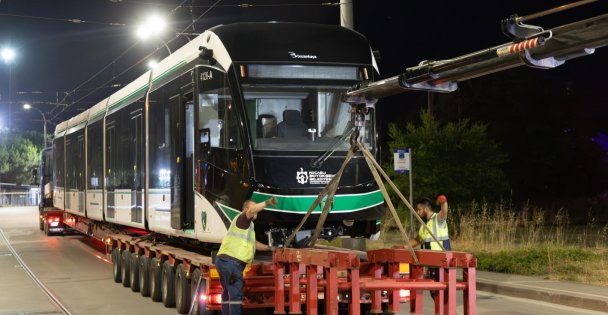 8'inci tramvay konforlu ulaşım ailesine katıldı