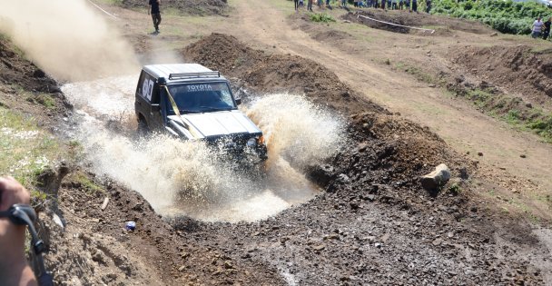 ADRENALİN TUTKUNLARI KARTEPE'DE BULUŞUYOR