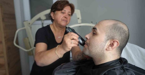 Ağrılar içinde cihaz için onay bekleyen felçli vatandaş:
