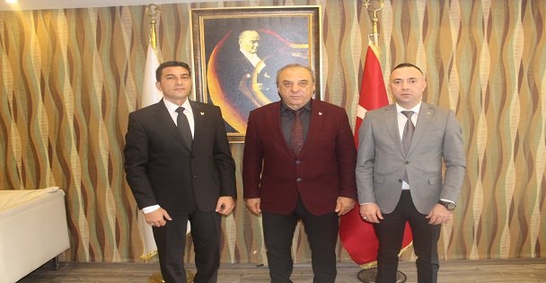 Ahmet ODABAŞ Darıca Kaymakamı Ömer Karaman'ı ziyaret etti