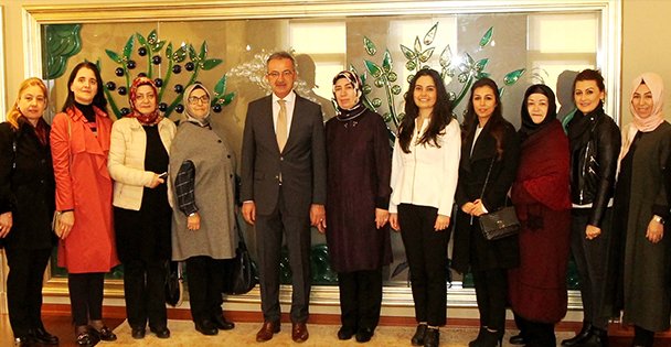 AK Kadınlar  Köşker'e konuk oldu