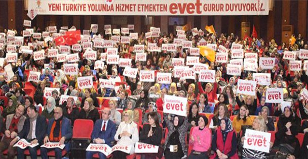 Ak Kadınlar: 'Kararımız Evet'