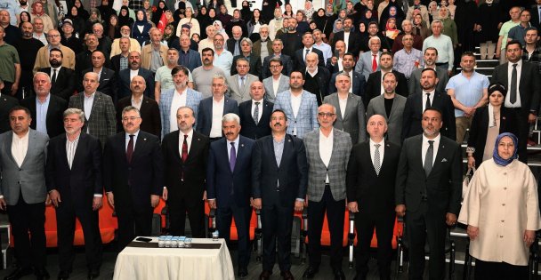 AK PARTİ DARICADAN BÜYÜK BAŞARI