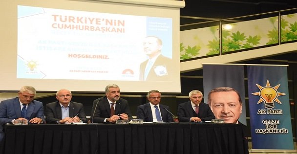 AK Parti Gebze İlçe Teşkilatı toplantı düzenledi