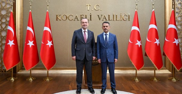 AK PARTİ Kocaeli İl Başkanı Şahin Talus, Vali İlhami Aktaşı Ziyaret Etti