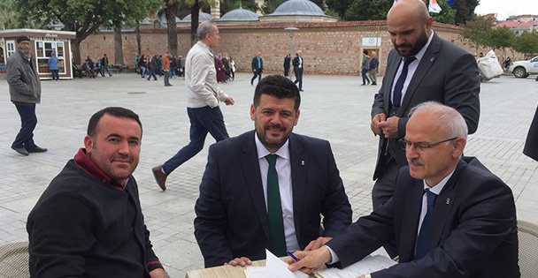 AK Parti, seçim çalışmalarına hız verdi
