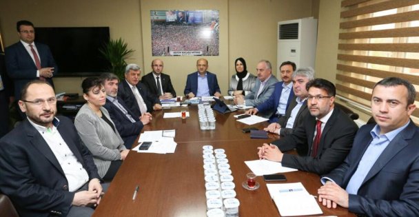 AK Parti'de adaylar toplandı