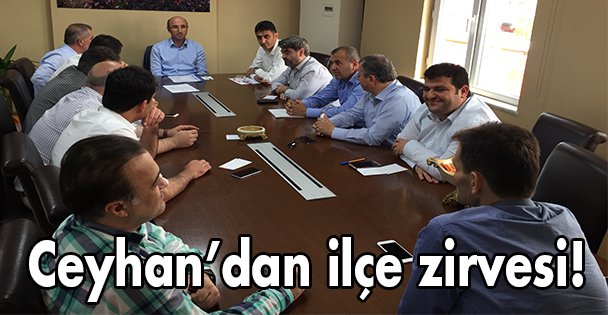 AK Parti'de ilçe başkanları toplandı