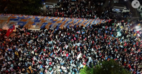 AKP'de zafer coşkusu!