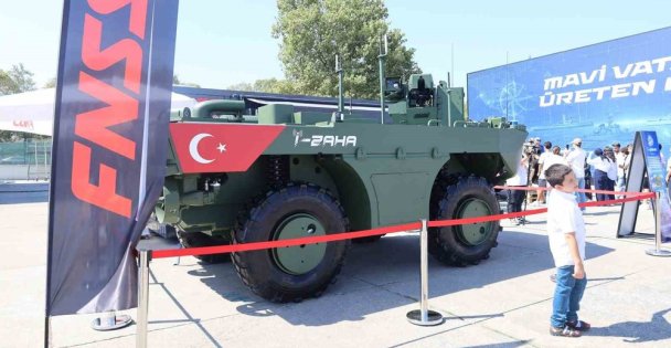 Amfibi harekatın yeni öncüsü vitrine çıktı: İlk kez tanıtıldı