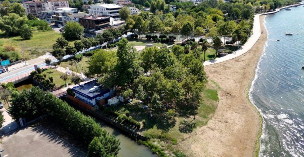 Antik Balık, lezzet yolculuğunu Başiskele sahile taşıdı