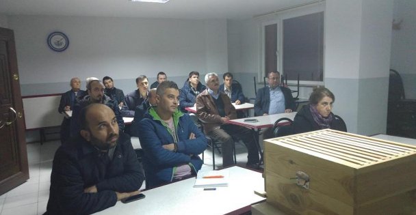 Arıcılar, Çayırova'da yetişiyor