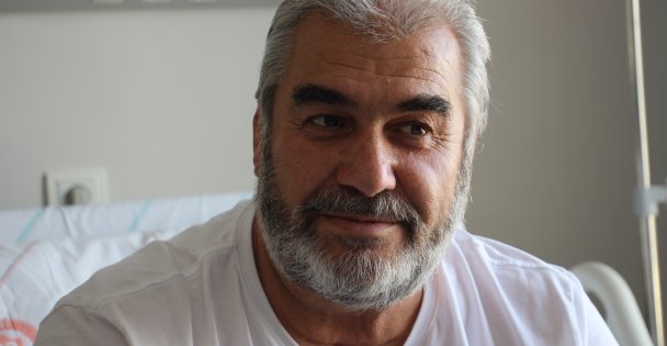 Asrın Felaketini Bu Sözlerle Anlattı: 'Deprem koca arabayı kaldırıp kaldırıp yere vurdu” (VİDEOLU HABER)