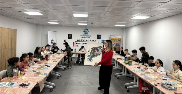 Atık malzemeleri sanata dönüştürdüler