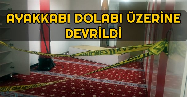 Ayakkabılığın altında kalan çocuk hayatını kaybetti