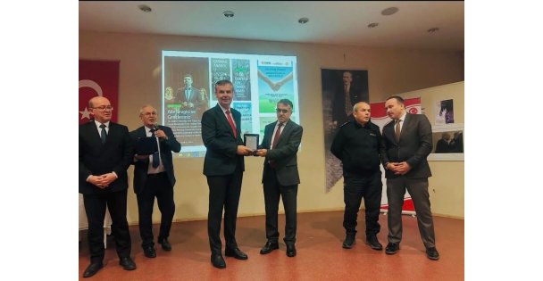 BAĞIMLILIKLA MÜCADELEDE AİLENİN ÖNEMİ: DÜZENLENEN 'AİLENİN ÖNEMİ VE BAĞIMLILIKLA MÜCADELE: SAĞLIKLI BİR GELECEK İÇİN EL ELE” YARIŞMASINA BİRÇOK ÖĞRENCİ KATILDI