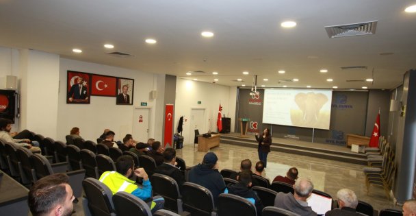 Bağımlılıkla mücadelede yeni aşama;  Büyükşehir'den sigara bırakma eğitimi