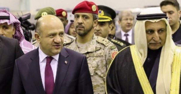 Bakan Işık'tan 'İslam İttifakı' merkezine ziyaret